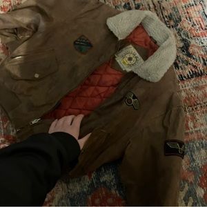 Boy’s leather jacket with patches!